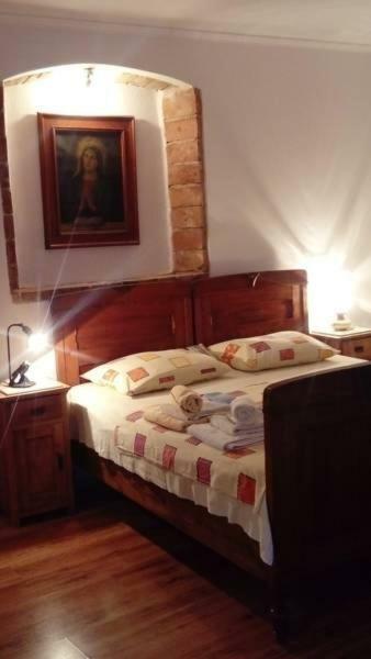 Apartman I Sobe Cule Cres Exterior foto