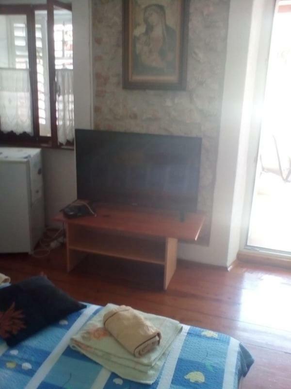 Apartman I Sobe Cule Cres Exterior foto